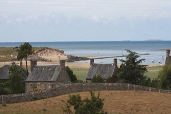 La Baie Hotel Regneville-sur-Mer Bagian luar foto